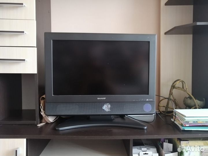 Телевизор sharp б/у рабочий на запчасти