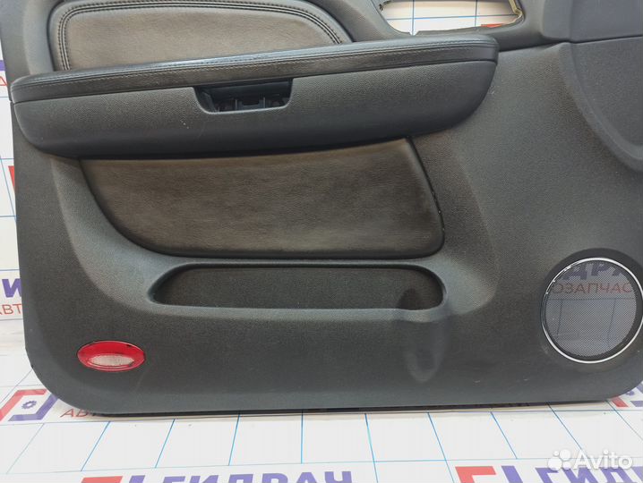 Обшивка двери передней левой Cadillac Escalade III