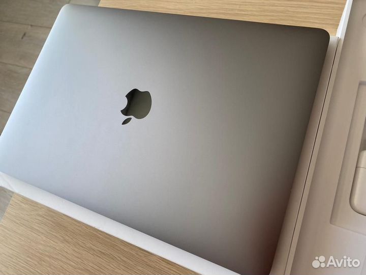 Apple macbook air 13 2020 m1 8gb 256