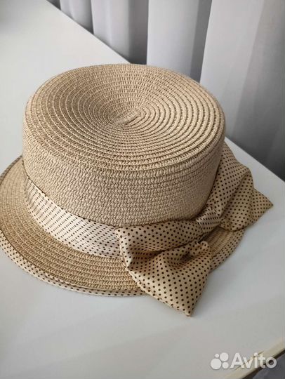 Шляпка женская