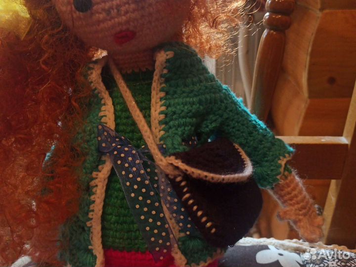 Кукла вязаная ручной работы