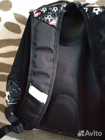 Рюкзак школьный для мальчика ортопедический