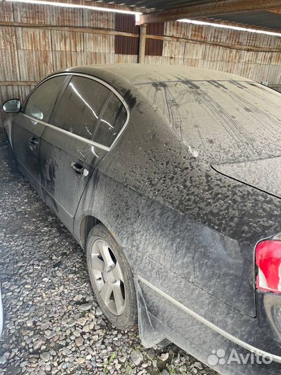Volkswagen Passat 1.8 AMT, 2010, битый, 152 000 км