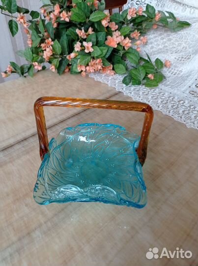 Корзиночка стекло