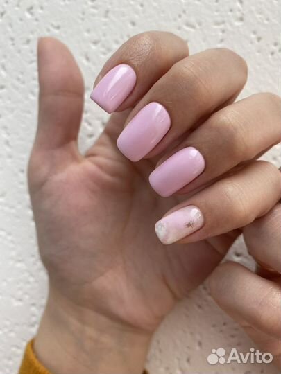 Нужна модель на маникюр