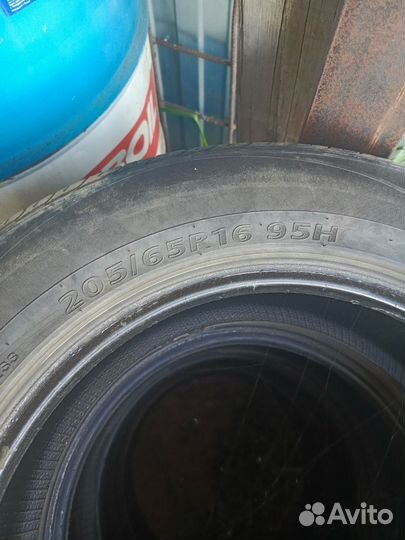 Kumho Eco Solus KL21 205/65 R16