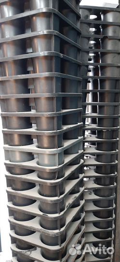 Вазы для цветов пластик