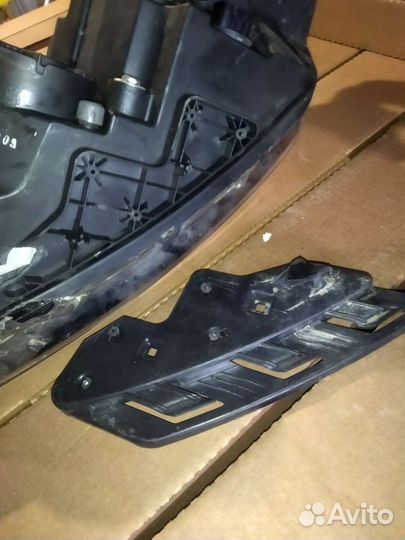 Фара санëнг актион нью правая