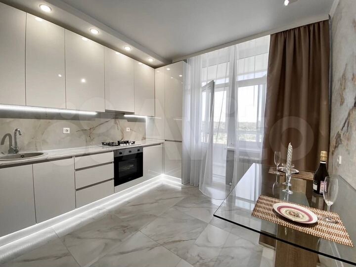 2-к. квартира, 55 м², 6/7 эт.