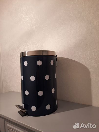 Выдвижное мусорное ведро