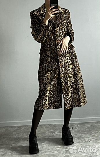 Пальто женское 42 44