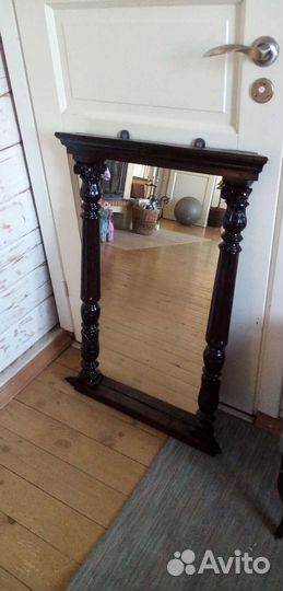 Зеркало старинное в раме