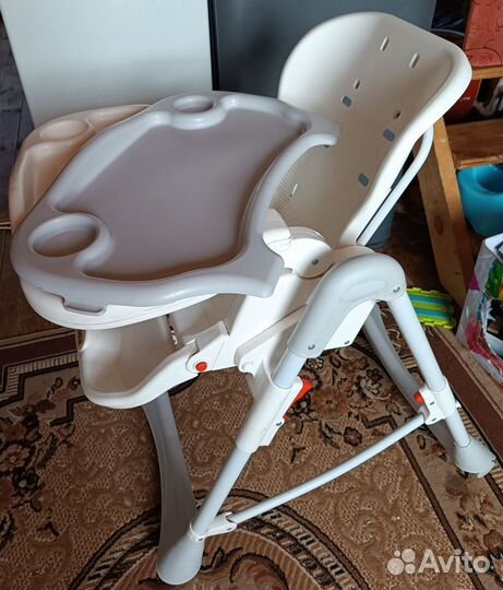 Стульчик для кормления babyton