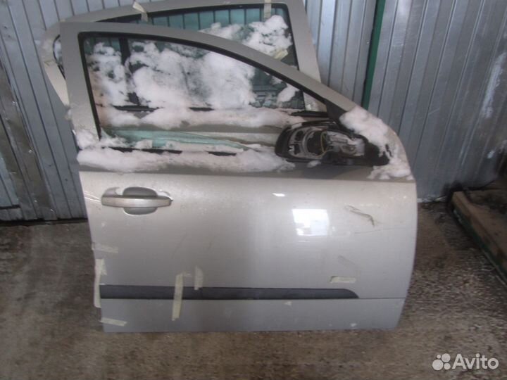 Дверь передняя правая opel astra h