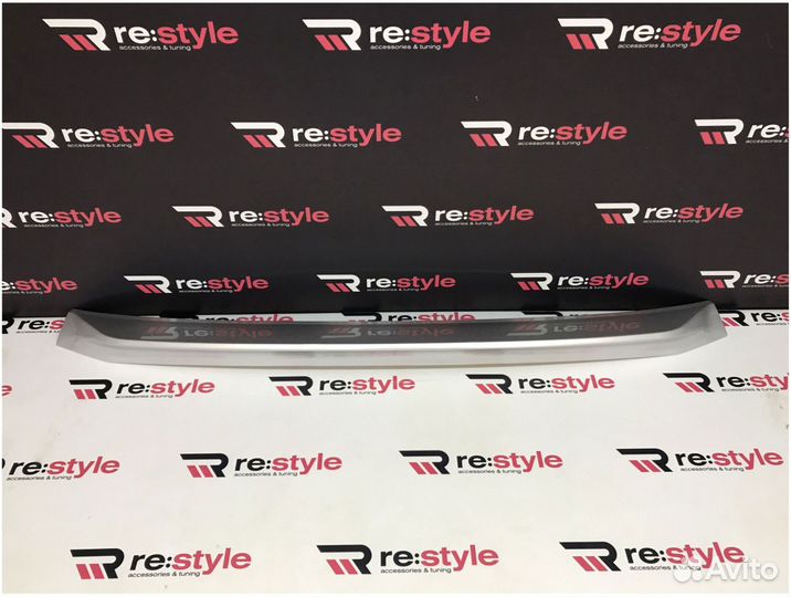 Спойлер Toyota Land Cruiser 200 2008-2015