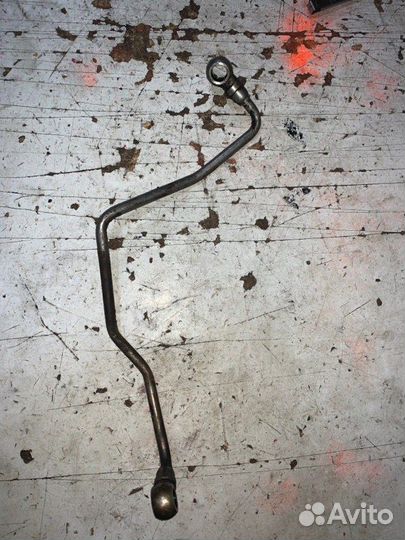 Трубка подачи масла в турбину Peugeot 408 EP6DT