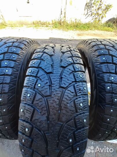 Hankook AH11 225/65 R17