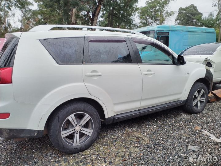 Запчасти peugeot 4007