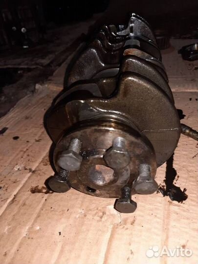 Коленвал Peugeot 307 2003 0501J9