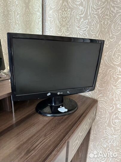 Монитор LG