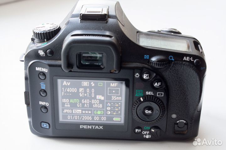 Pentax K10D без объектива