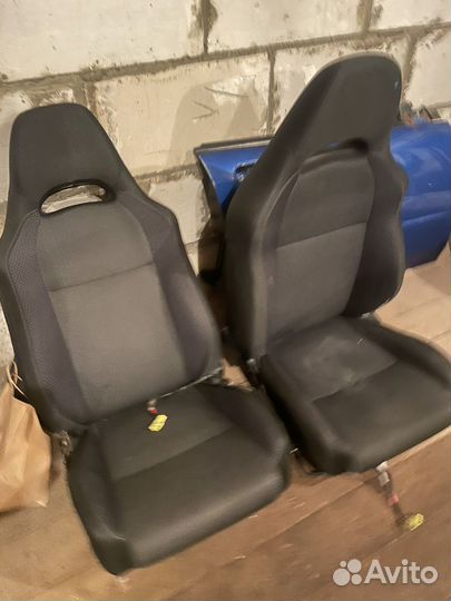 Передние сиденья,кресла Subaru impreza wrx gd