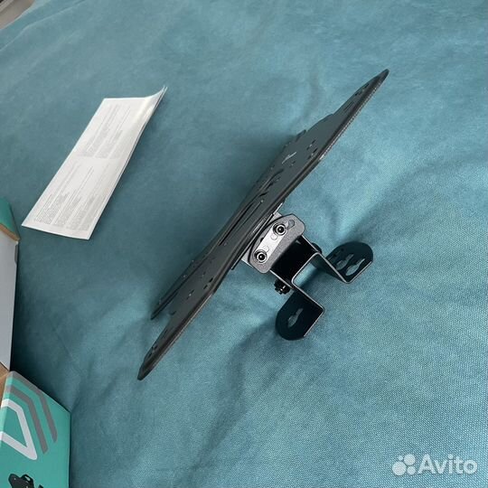 Кронштейн для телевизора на стену