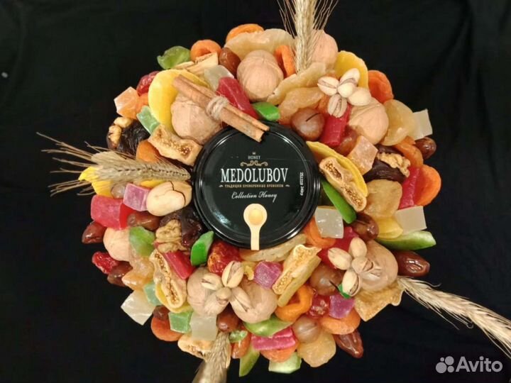 Съедобные букеты из сухофруктов, орехов, фруктов