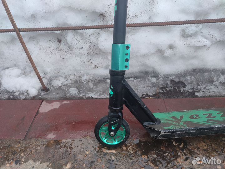 Трюковой самокат стрит