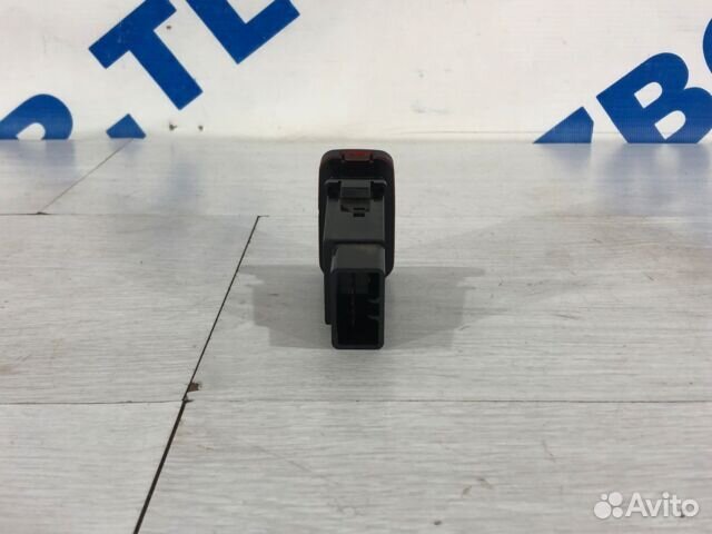 Кнопка аварийки KIA RIO 3 рест 1.4 AT хетчбэк