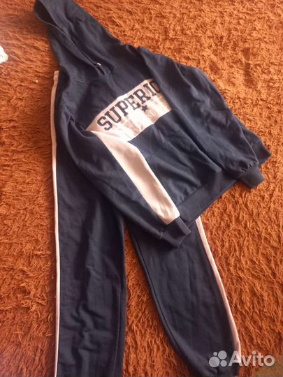 Спортивный костюм для девочки