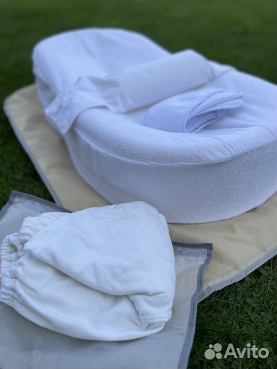 Кокон для новорожденных Little Crown