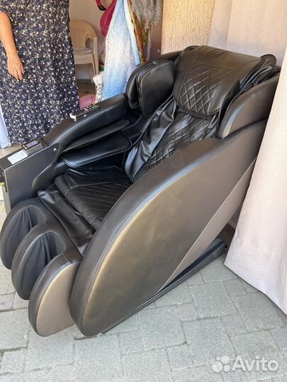Массажное кресло