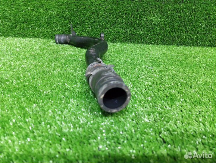 Патрубок Audi A6 C7 C7 chva 2012