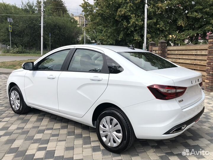 LADA Vesta 1.6 МТ, 2023, 300 км