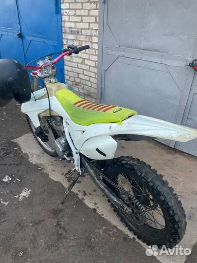 Avantis fx 250 lux