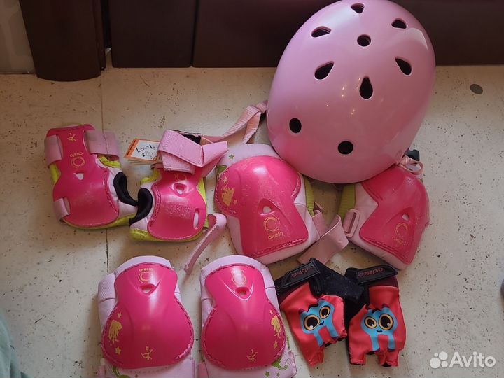 Шлем защитный и комплект защиты