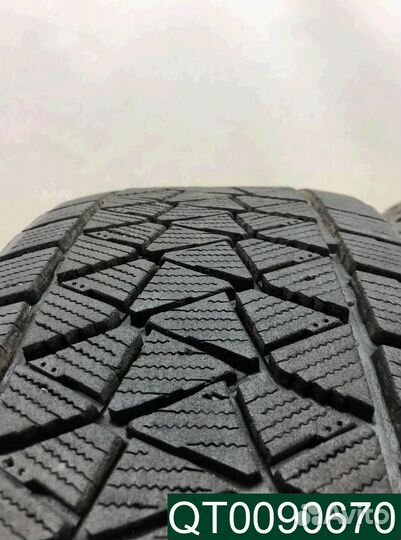 Bridgestone Blizzak DM-V2 225/60 R17 96P