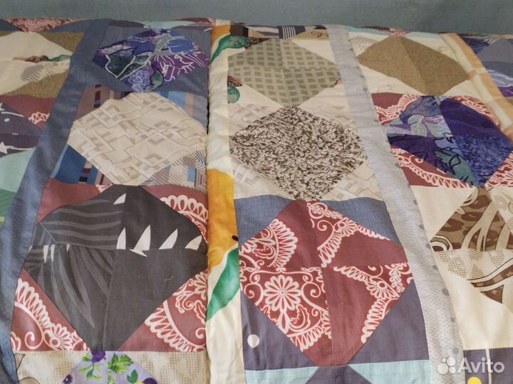 Покрывало на кровать новое