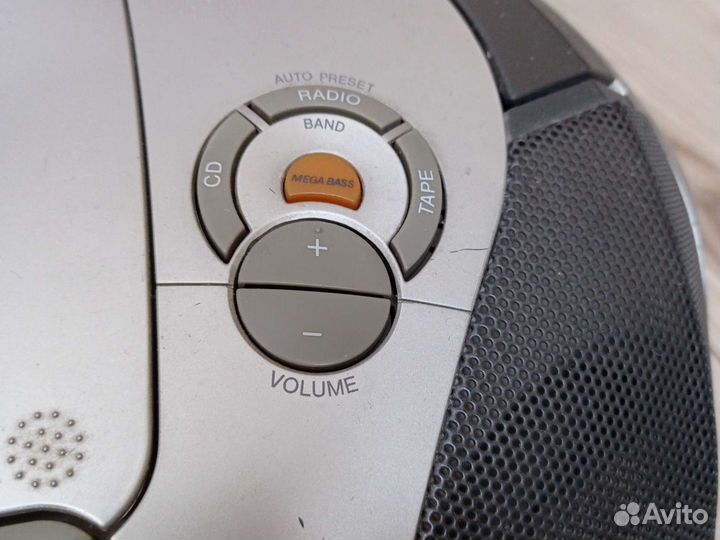 Магнитофон