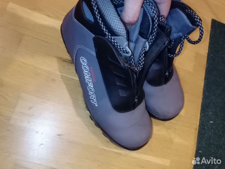 Лыжные ботинки Spine