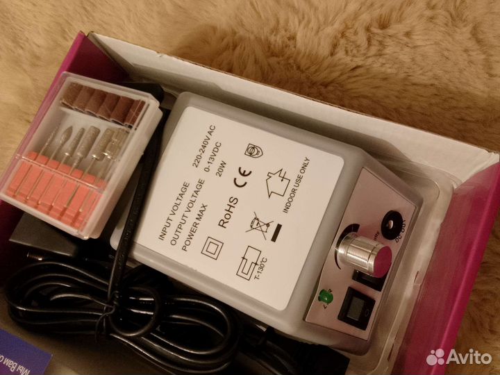 Аппарат для маникюра и педикюра