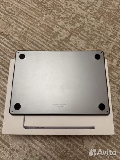 Apple macbook air 13 2022 m2 8/256