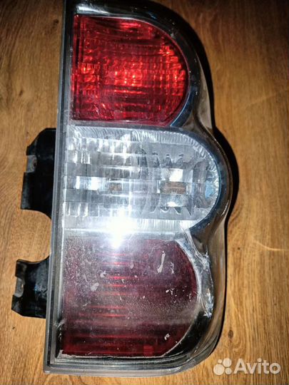 Фонарь задний правый suzuki гранд vitara