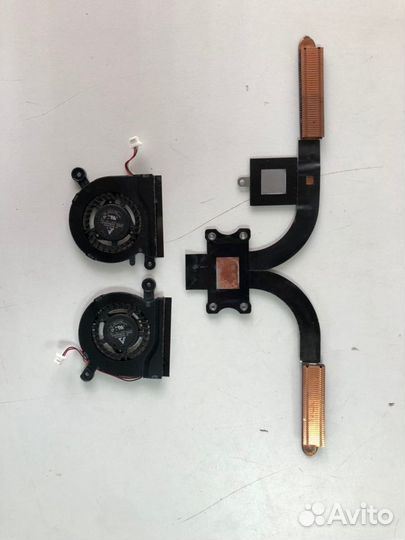 Ноутбук Samsung NP900X3C в разборе