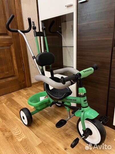 Велосипед трёхколёсный с ручкой kreiss
