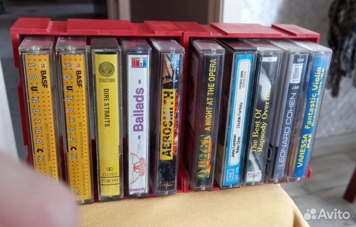 Подставка для аудио кассет на 10 шт