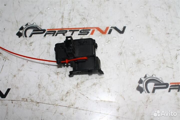 Активатор замка крышки бензобака сервопривод Ауди