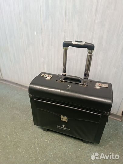 Чемодан парикмахерский для инструмента