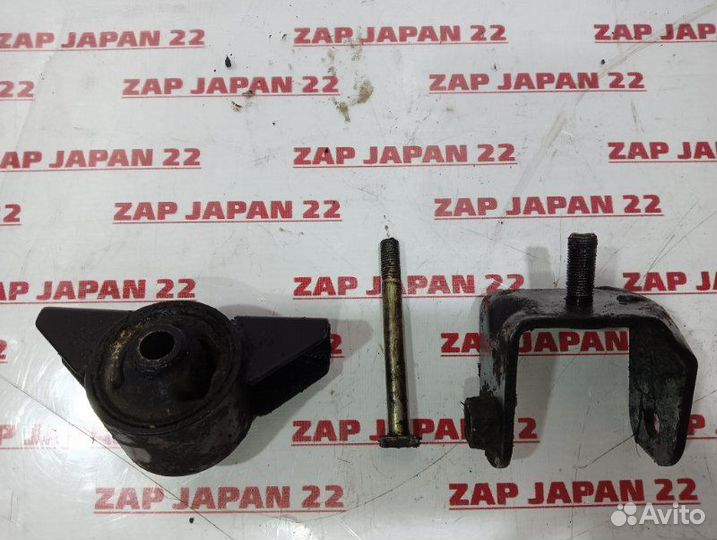 Подушка редуктора Mitsubishi Pajero Sport K94 4D56